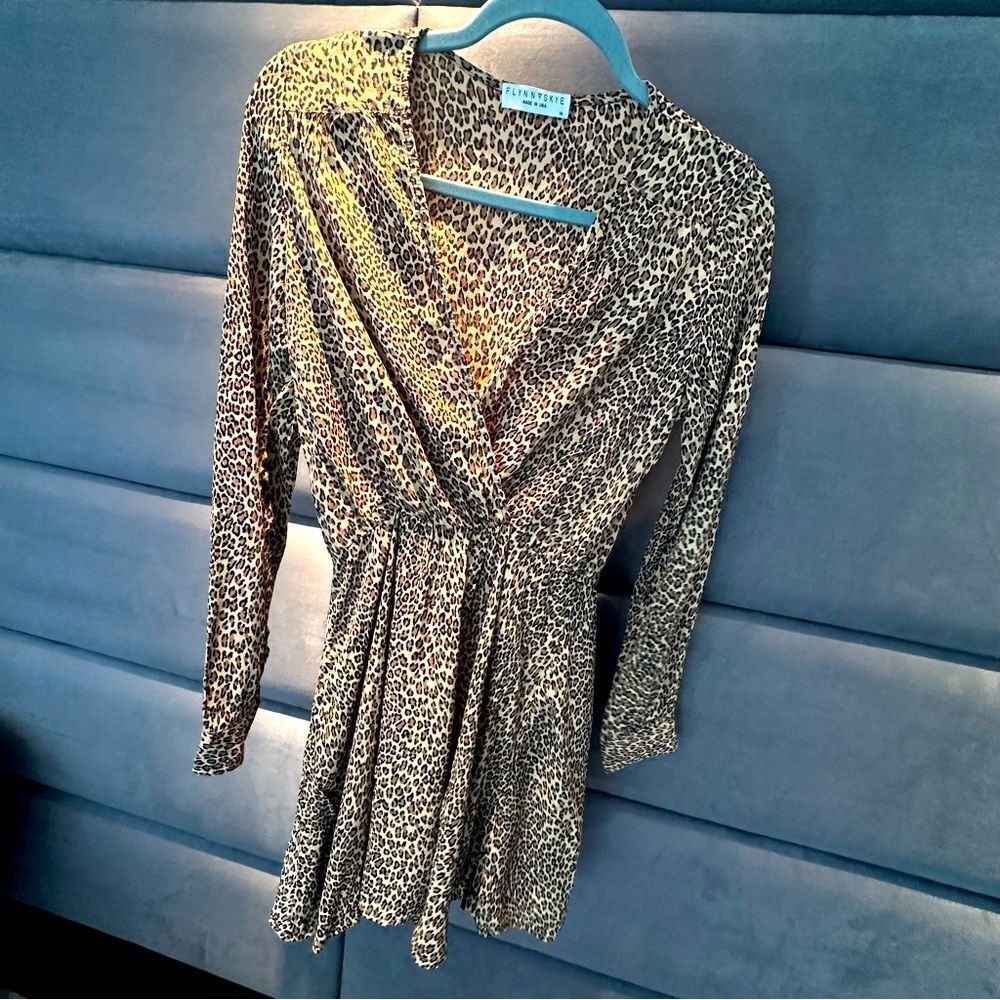 FLYNN SKYE Revolve Elle women's long sleeve, mock wrap neck mini dress size xs